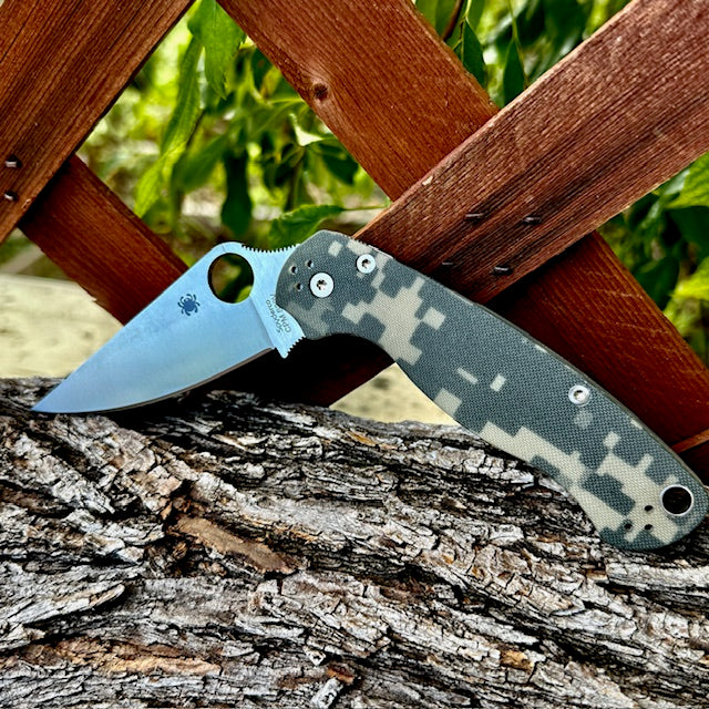 NIB Spyderco C81GPCMO2 Para Military® 2  Digicam