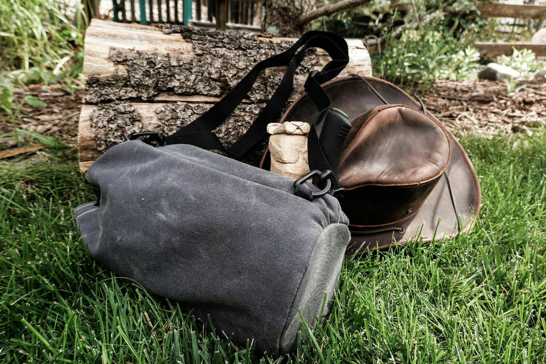 Handmade Waxed Canvas Wool Insulated Beer Growler Carrier Bushcraft Round Bag (Various Colors) - Colorado Bushcraft