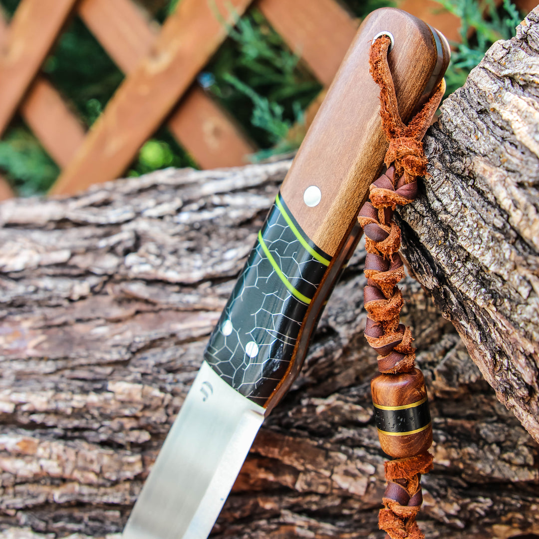 REPUBLIC BUSHCRAFT KNIFE