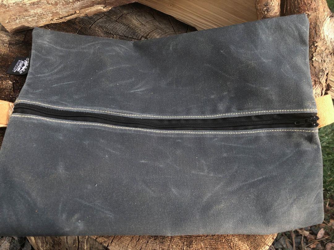Handmade Waxed Canvas Zippered Flat Pouch Bushcraft Survival Camping Grooming (Various Colors) - Colorado Bushcraft
